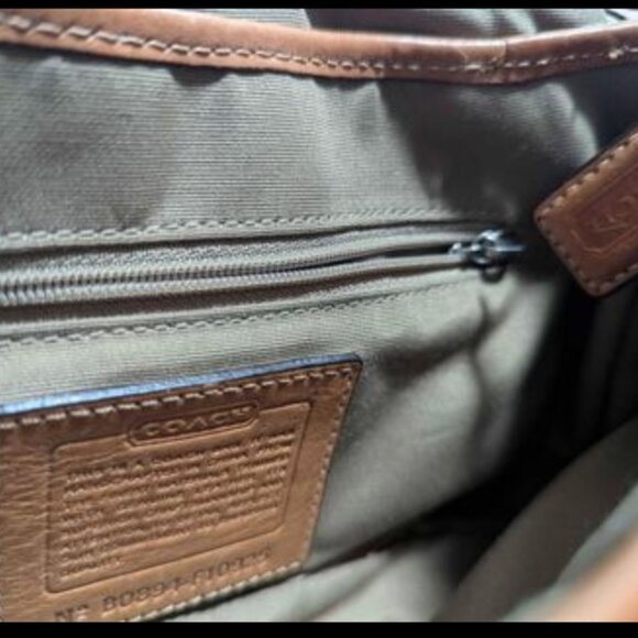 Coach Purse Pink - Picture 2 of 2